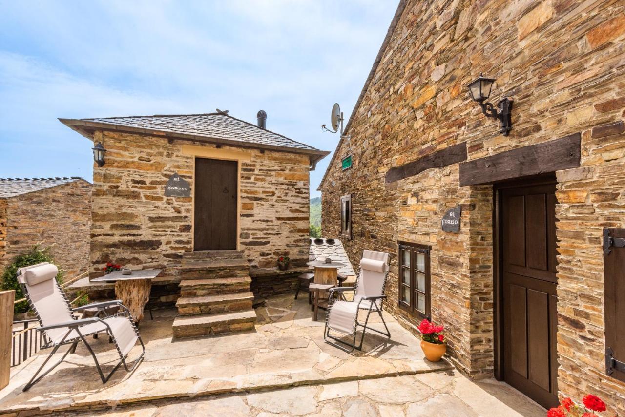 Apartamentos Rurales Casa Riveras Santa Eulalia de Oscos Eksteriør bilde