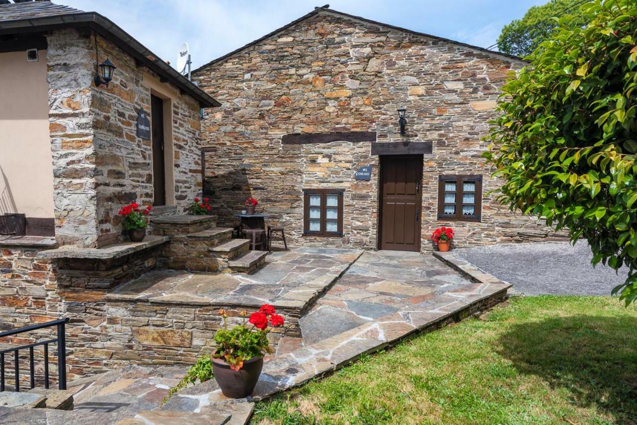 Apartamentos Rurales Casa Riveras Santa Eulalia de Oscos Eksteriør bilde